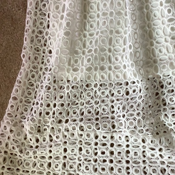 Haute MONDE skirt crocheted with mini skirt under size Med NWT zipper si… - Picture 6 of 9